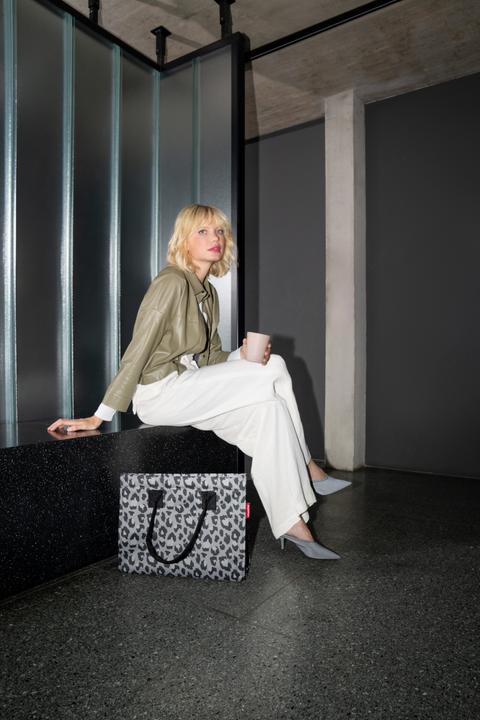 Produktbild reisenthel daily shopper leo nero