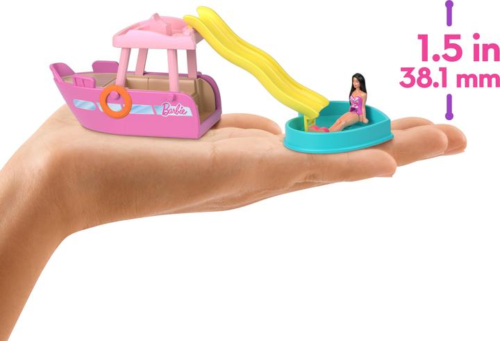 Produktbild Barbie Mini BarbieLand Traumboot mit Puppe