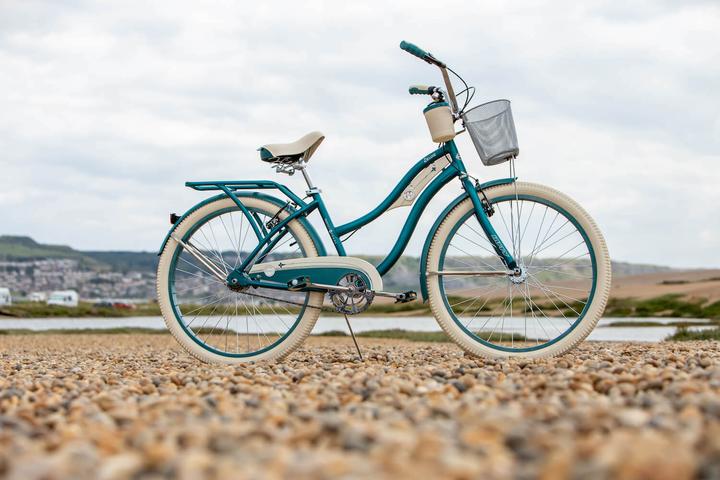 Actual product image ‎Huffy Huffy Deluxe Cruiser 26 Inch Bike, Turquoise