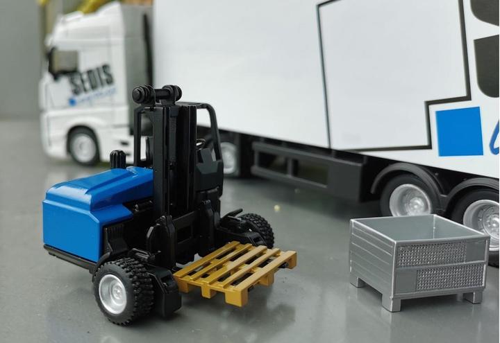 Immagine prodotto Bburago Camion Mercedes