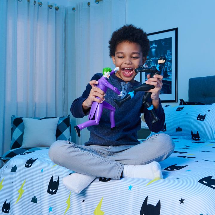 Produktbild Batman DC Comics, 30cm grosse Action-Figur Stealth Armor Nightwing, Kinderspielzeug für Jungen und Mädchen