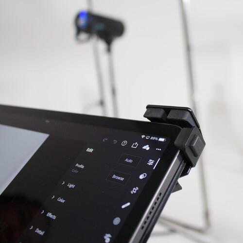 Actual product image Manfrotto TetherGear Tablet Holder 9-13