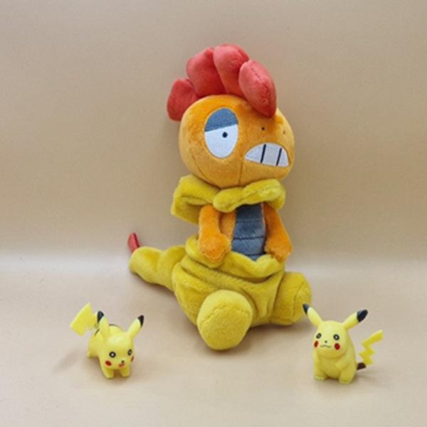 Immagine prodotto Pokémon Peluche Scrafty Sitting Cuties - 17 cm (17 cm)