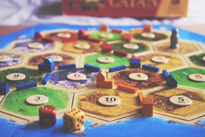 Actual product image Brain Games žaidimas Katan, BRG # KATAN / BRG # CATAN (Latvian, Estonian, Lithuanian)