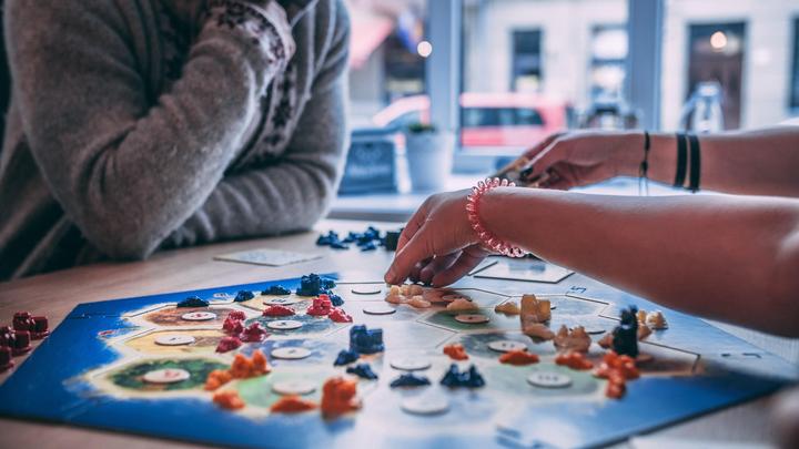 Actual product image Brain Games žaidimas Katan, BRG # KATAN / BRG # CATAN (Latvian, Estonian, Lithuanian)