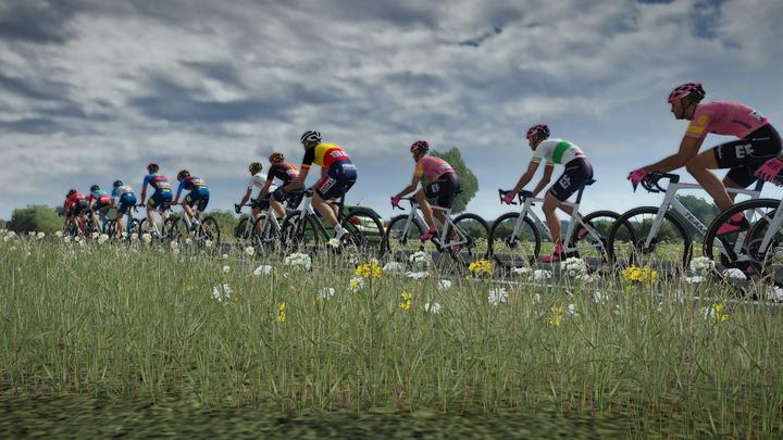 Actual product image Nacon Gaming Tour de France 2024 (PS4)