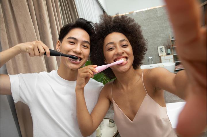 Actual product image Foreo Issa 3 Peal Pink Sonic Toothbrush (Sonic toothbrush)
