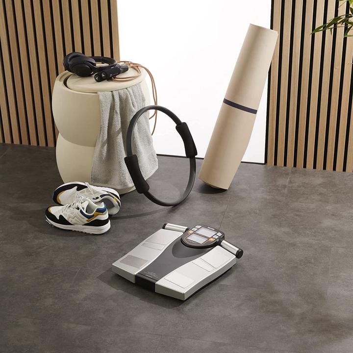 Actual product image Tanita BC-545N (150 kg)