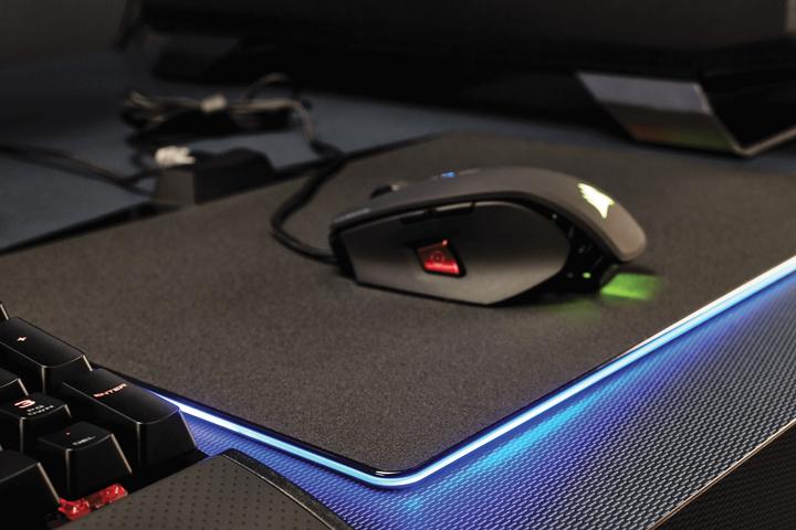 Produktbild Corsair Gaming MM800 Polaris (M)