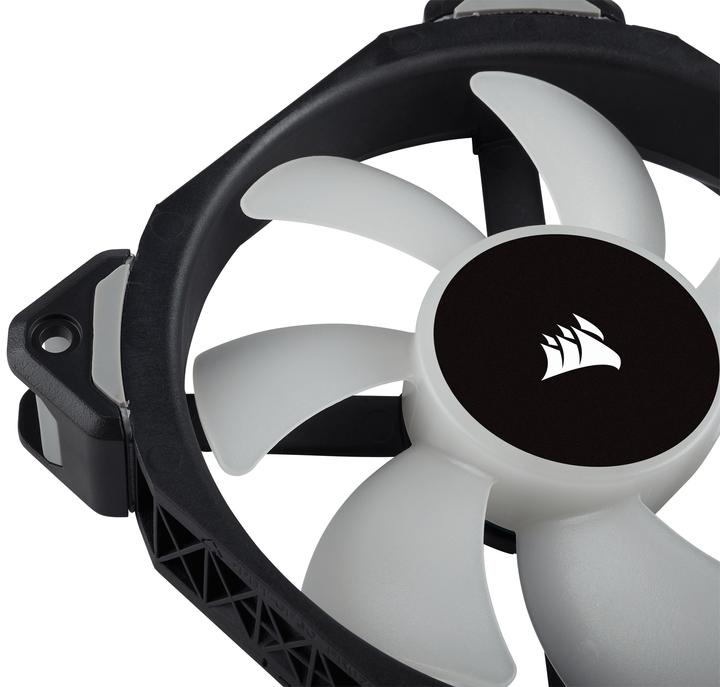 Actual product image Corsair ML120 Pro RGB (120 mm, 1 x)