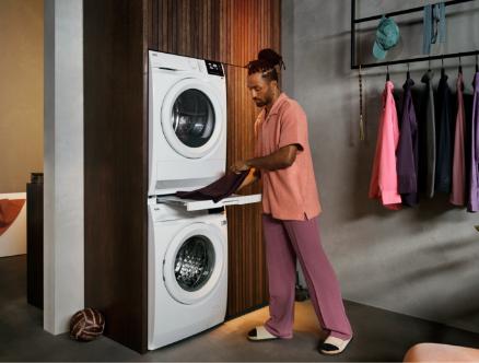 Produktbild AEG SKP 11 GW3 Zwischenbausatz mit Auszugsplatte