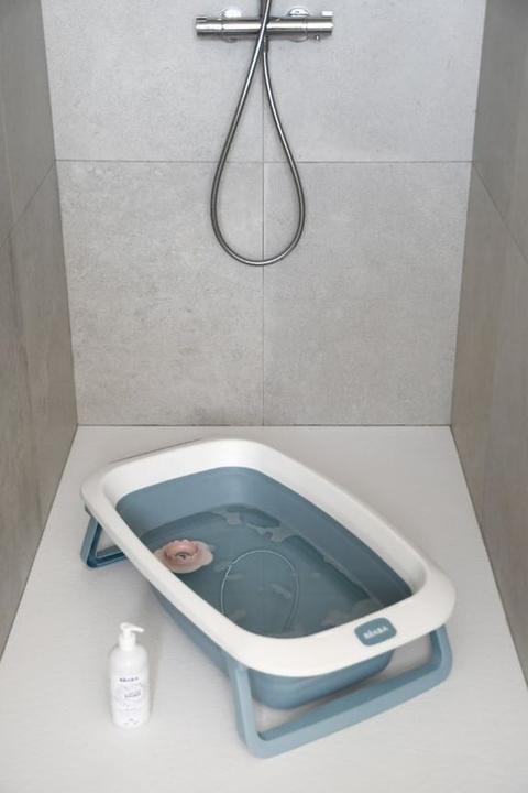 Actual product image Beaba Easy Pop Camélé'O bathtub - blue