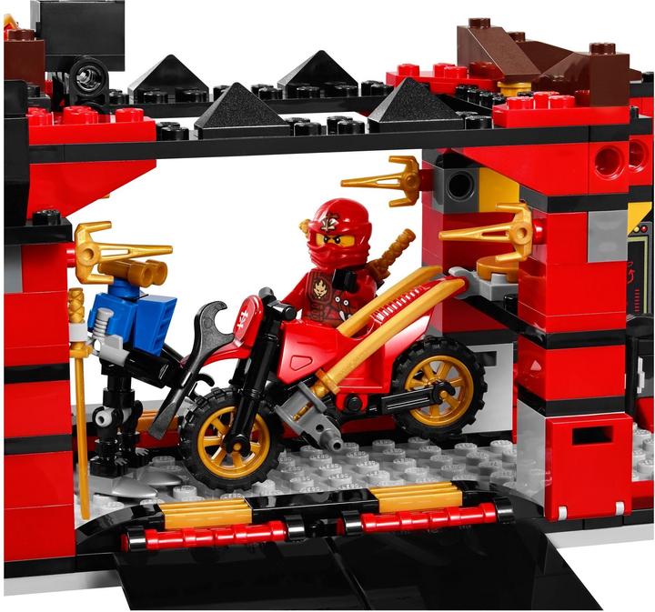 Produktbild LEGO Mobile Ninja-Basis (70750, LEGO Ninjago)