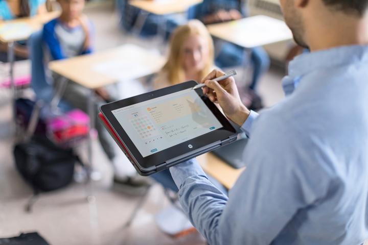 Actual product image HP Active Pen App Launch