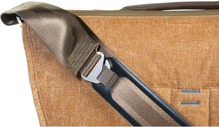Immagine prodotto Peak Design Messenger Everyday 15" Heritage Tan (Borsa a tracolla per fotocamera)