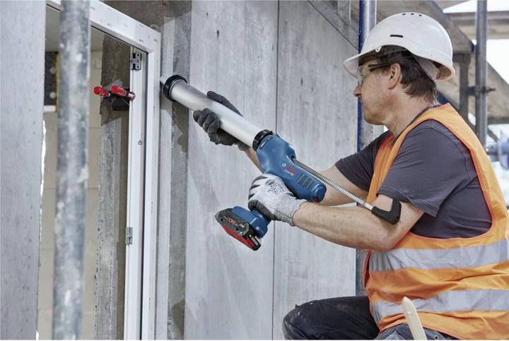 Image du produit Bosch Professional GCG 18V-600