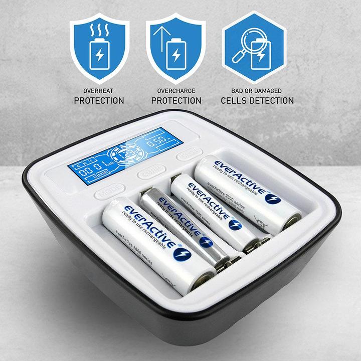 Actual product image Everactive professional AA / AAA battery charger NC-1000M (1 pcs., AA, AAA, Battery + charger)