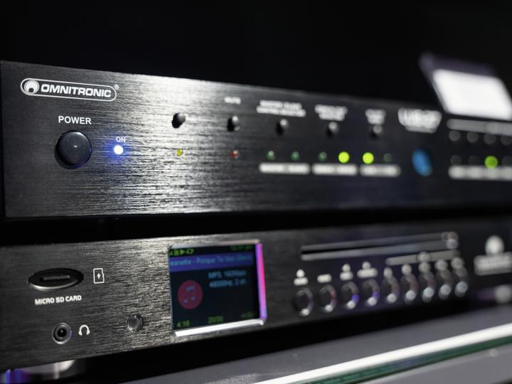Actual product image Omnitronic LUB27 Loudspeaker switch box
