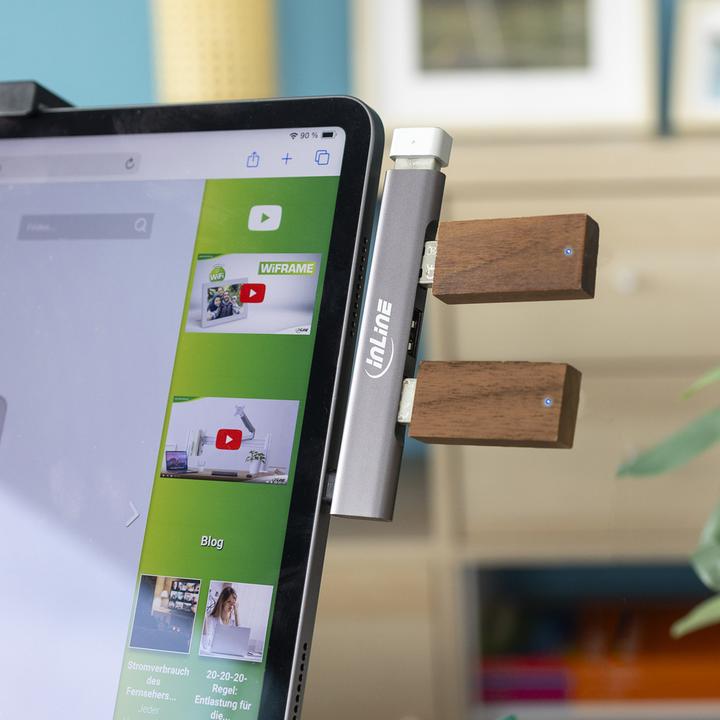 Actual product image InLine Slim USB-C hub, 4-port, USB 3.0 + 3x USB 2.0, slim design (USB-C, 4 Ports)