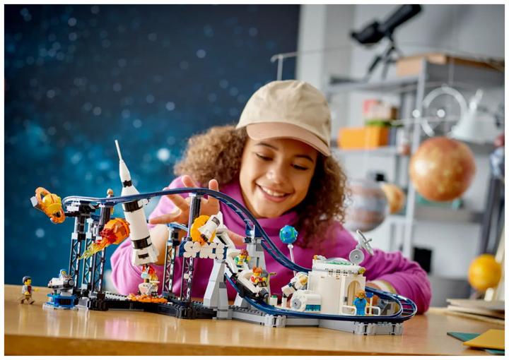 Produktbild LEGO Weltraum-Achterbahn (31142, LEGO Creator Expert)