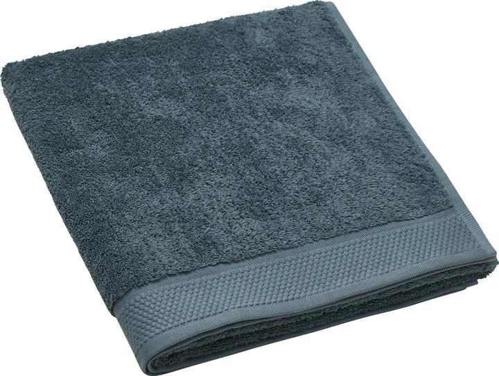 Mittelblau