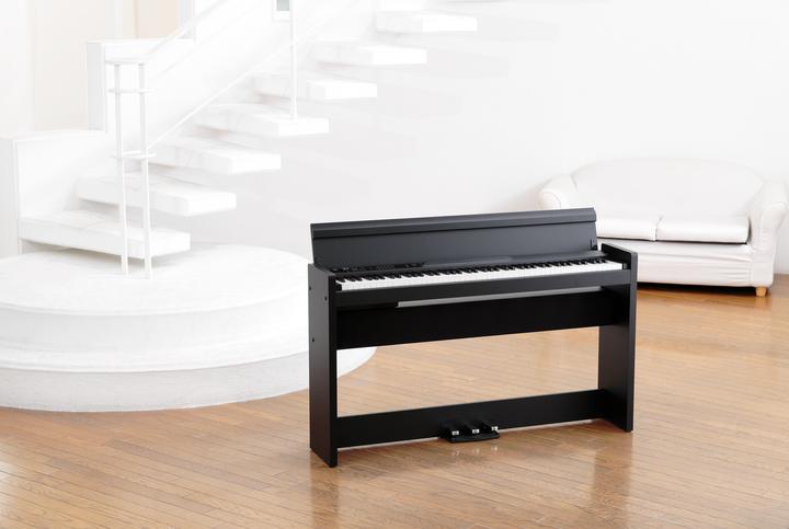 Actual product image Korg Digital piano, LP380, 30 sounds, 2x22 watt, USB, black (88 Keys)
