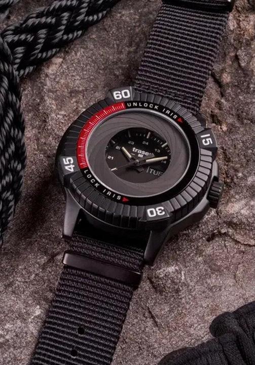 Produktbild Traser H3 111461 Herrenuhr P99 Iris Tactical Limited Edition 50mm 10ATM