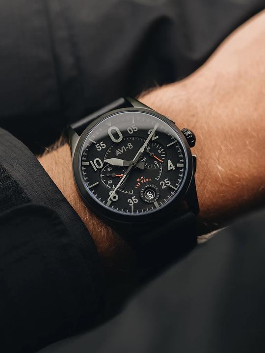 Actual product image AVI-8 AV-4089-03 Spitfire Chronograph 42mm 5ATM (Chronograph, 42 mm)