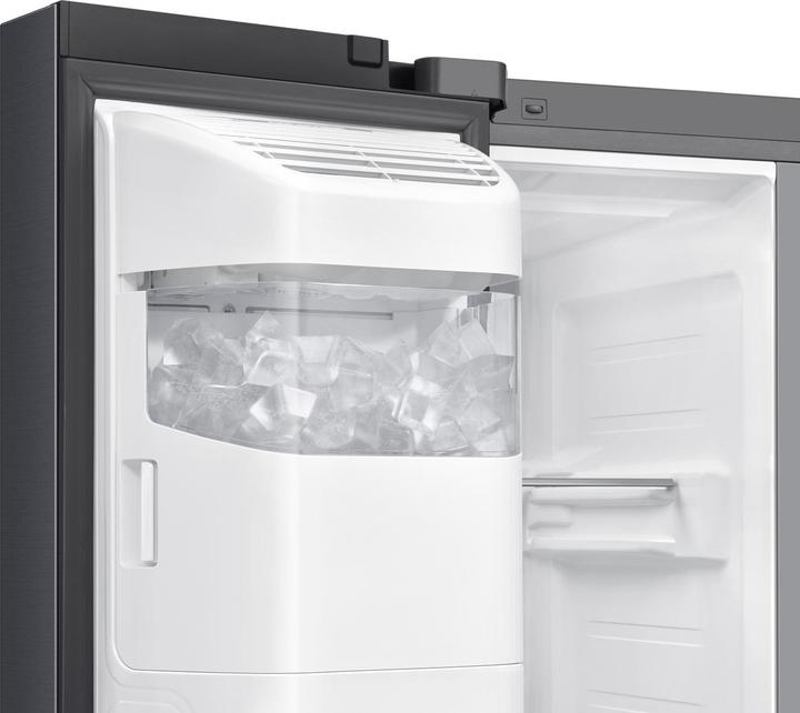 Image du produit Samsung RS90F66BEFEF Family Hub (RS90F66BEFEF) (614 l)