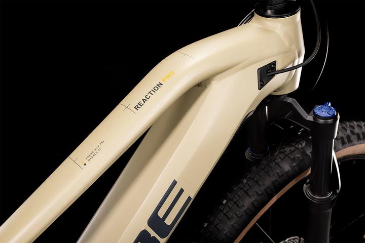 Produktbild Cube Bike Reaction Hybrid Pro 625 (48 cm)