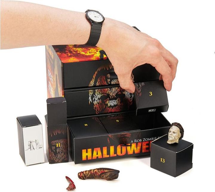 Actual product image Numskull - Halloween- Calendrier de l'Avent de 24 jours (figurine Michael Myers à construire)