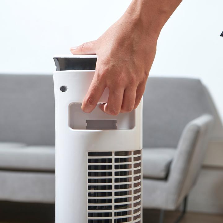 Actual product image Black & Decker Black+Decker BXEFT48E - Digital oscillating tower fan (56 dB)