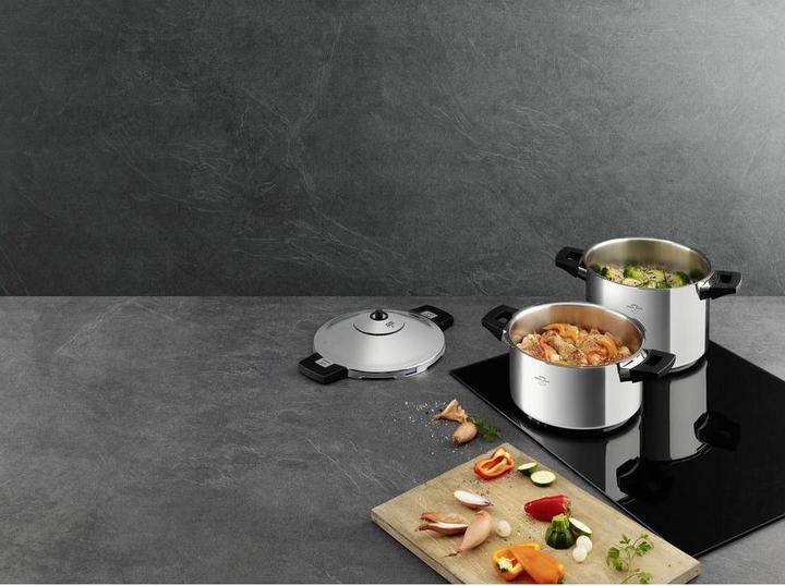 Actual product image Kuhn Rikon Duromatic (24 cm, Steam cooker, Stainless steel)