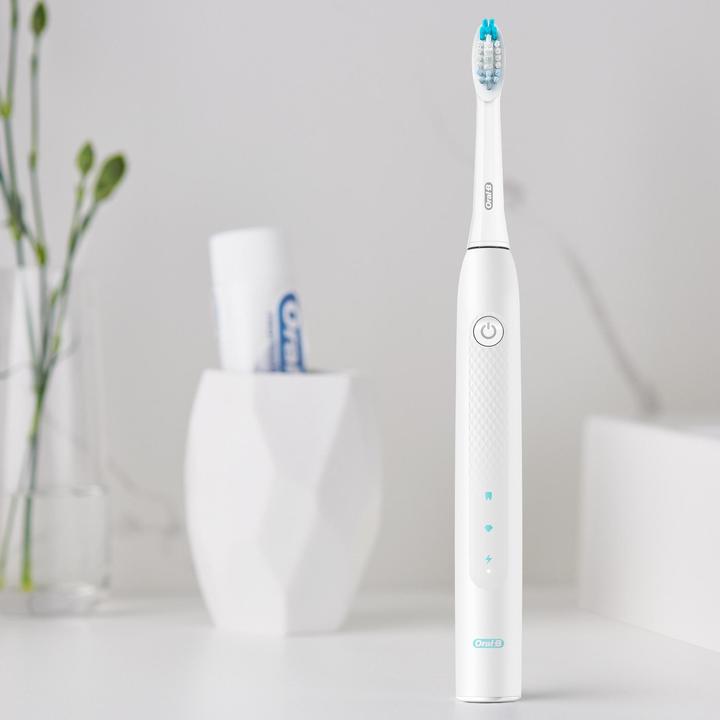 Actual product image Oral-B Pulsonic Slim Clean 2000 (Sonic toothbrush)