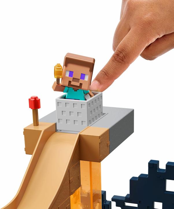 Actual product image Minecraft Mini Mode Rise of the Warrior playset