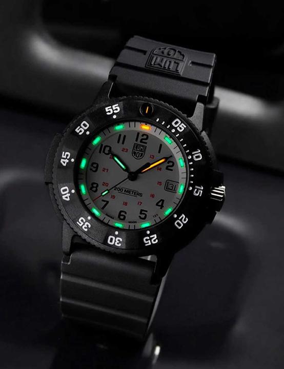 Image du produit Luminox Original Navy Seal 3000 Evo Series (Montre de plongée, 43 mm)