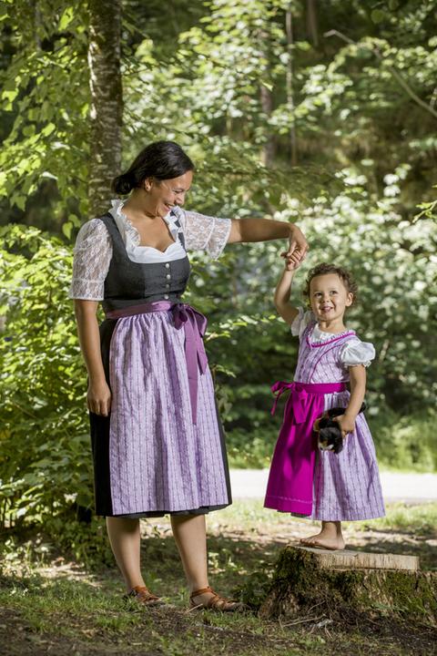 Immagine prodotto Jenni Hemden Edelweiss Dirndeli Helvetia (128)