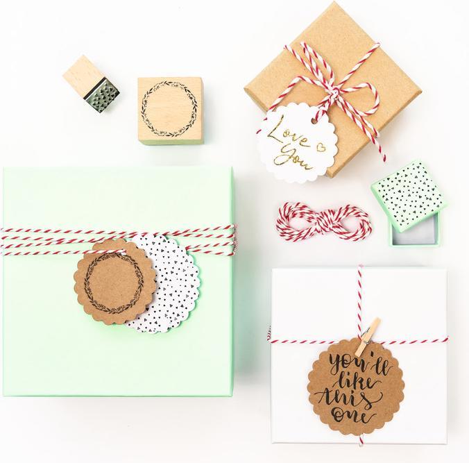 Produktbild Folia Geschenkanhänger (Geschenkverzierung, 12 x)