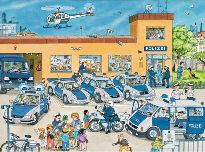 Actual product image Ravensburger Police Station (100 pieces)