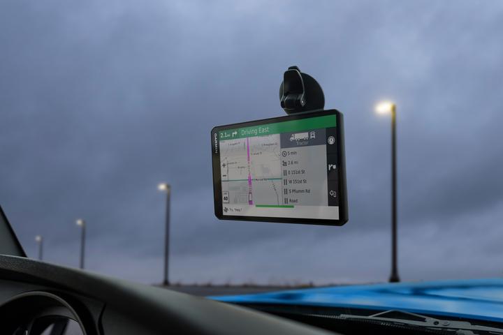 Actual product image Garmin Dezl LGV610 MT-D EU (6")