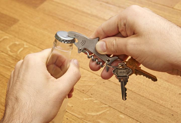 Image du produit Kikkerland Shark Bar Tool