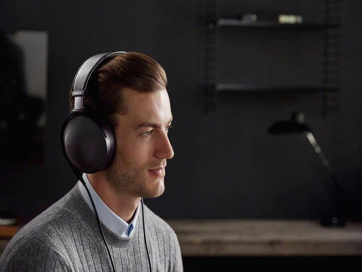 Immagine prodotto Sony Serie MDR-Z1R Signature (Nessuna soppressione del rumore, Cablato)