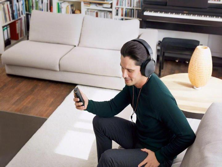 Immagine prodotto Sony Serie MDR-Z1R Signature (Nessuna soppressione del rumore, Cablato)