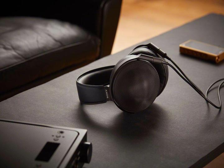 Immagine prodotto Sony Serie MDR-Z1R Signature (Nessuna soppressione del rumore, Cablato)