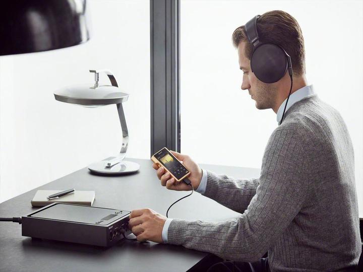 Immagine prodotto Sony Serie MDR-Z1R Signature (Nessuna soppressione del rumore, Cablato)