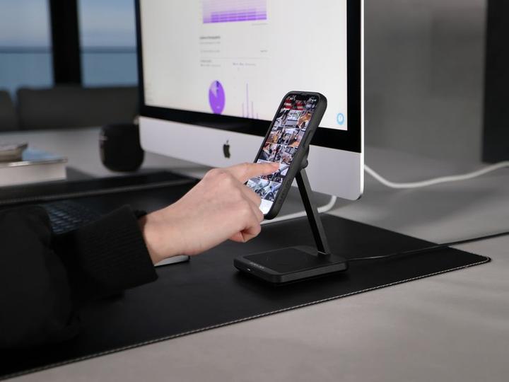 Image du produit Quad Lock Dual Desktop Wireless Charger (15 W)