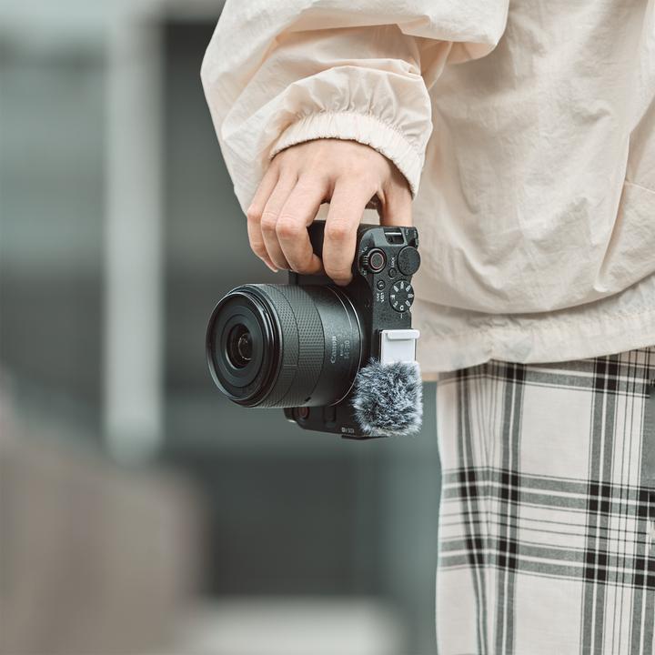 Immagine prodotto SmallRig L-Winkel mit Handgriff für EOS R50 V (Gabbietta)
