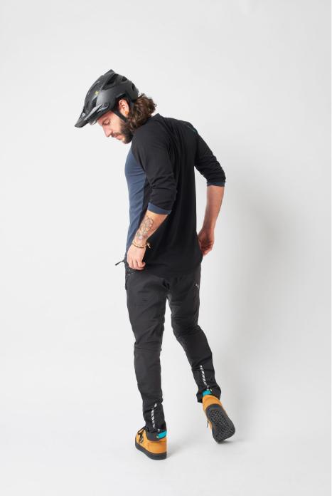 Actual product image dirtlej Trailscout waterproof long trousers, black/lime, S (S)