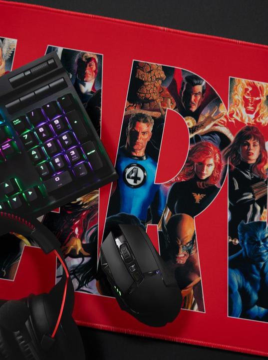 Produktbild CU Marvel: Timeless Avengers (XL)