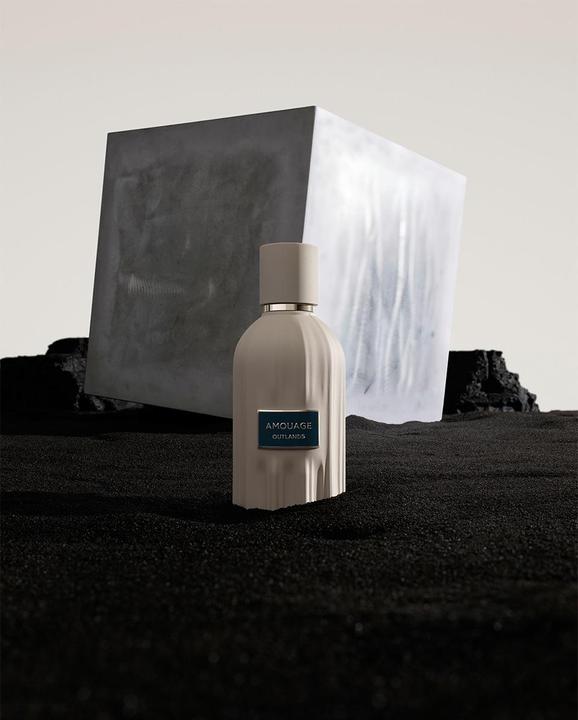 Actual product image Amouage Essences Outlands Parfum (100 ml)